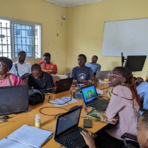 Session de formation DevOps en salle, Mega-Ique Digital à Douala